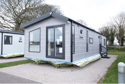 Brand New 2022 Willerby Astoria 40x13 2 bed Luxury unit residential spec & deluxe pack
